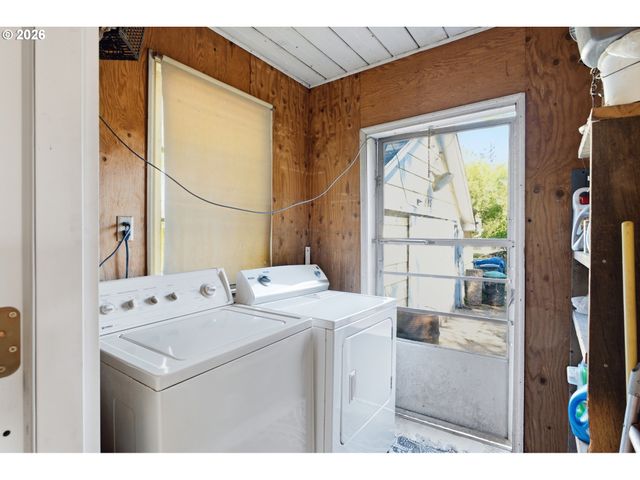 895 ELMA Ave Se, Salem, OR 97317
