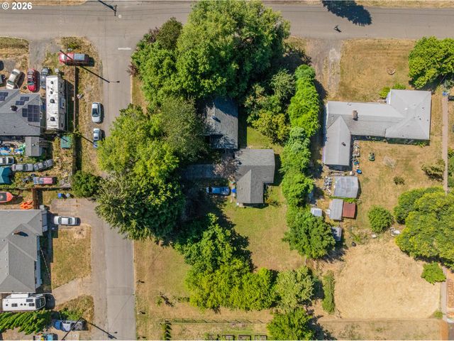 895 ELMA Ave Se, Salem, OR 97317