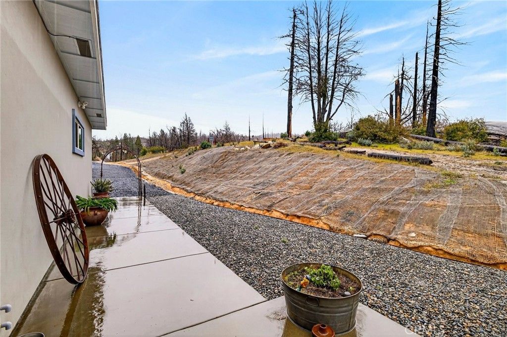 Image 7 of property listing at 603 Zink, Berry Creek, CA 95916