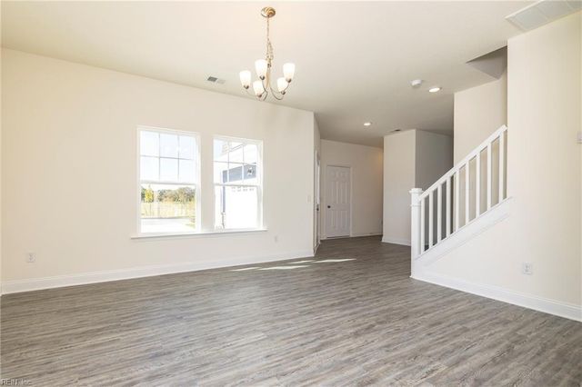 102 Getty RD, Suffolk, VA 23434