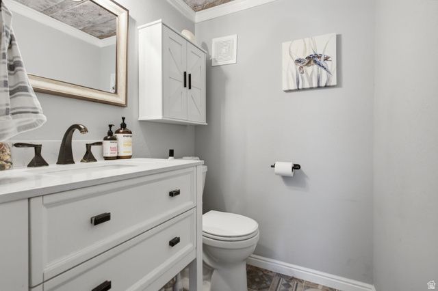 4229 S DERBYSHIRE CT, Taylorsville, UT 84123