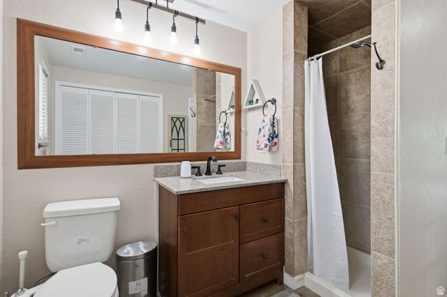 4229 S DERBYSHIRE CT, Taylorsville, UT 84123