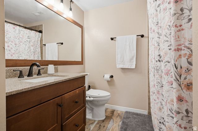4229 S DERBYSHIRE CT, Taylorsville, UT 84123