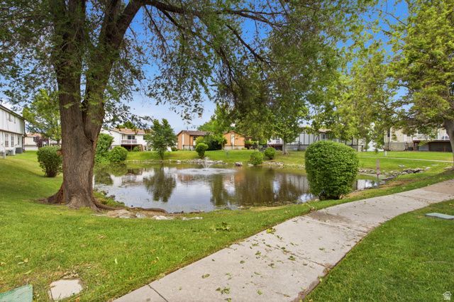 4229 S DERBYSHIRE CT, Taylorsville, UT 84123