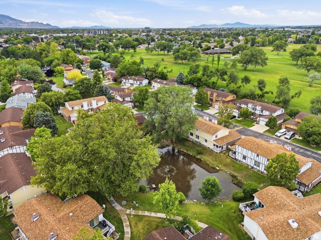4229 S DERBYSHIRE CT, Taylorsville, UT 84123