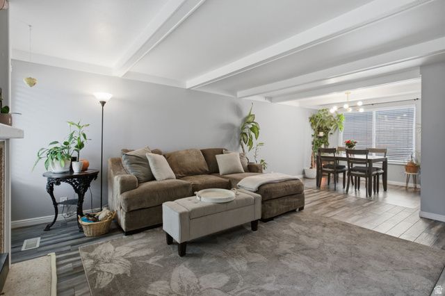 4229 S DERBYSHIRE CT, Taylorsville, UT 84123