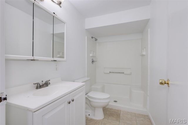 10735 Wurdack Avenue, St Louis, MO 63114