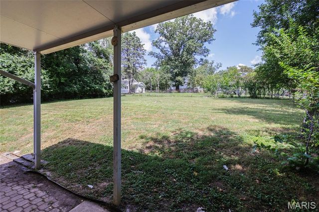 10735 Wurdack Avenue, St Louis, MO 63114