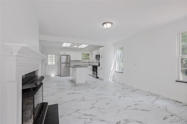 10735 Wurdack Avenue, St Louis, MO 63114