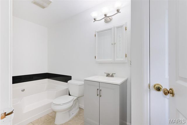 10735 Wurdack Avenue, St Louis, MO 63114