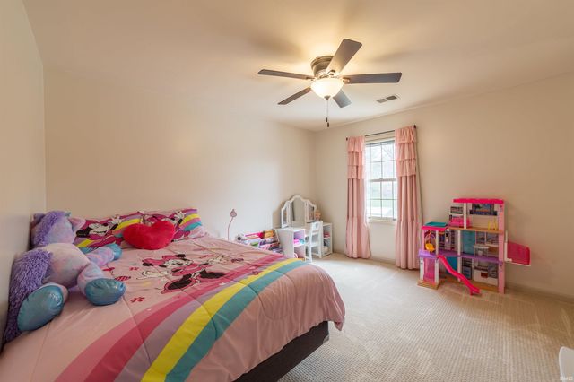 10001 Brookline Drive, Evansville, IN 47711