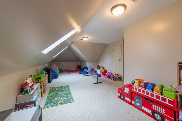 10001 Brookline Drive, Evansville, IN 47711