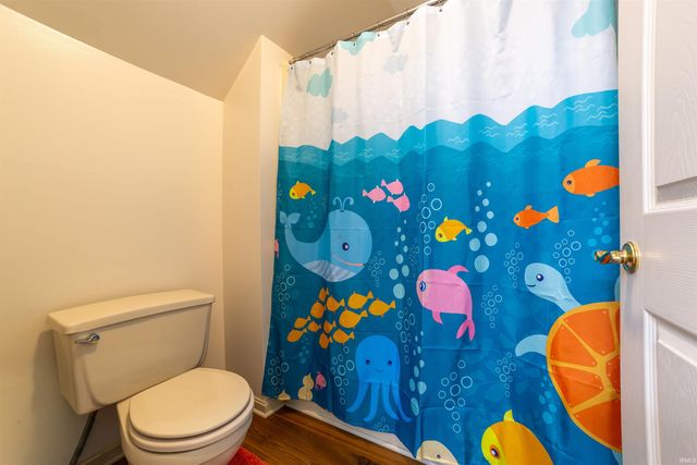 10001 Brookline Drive, Evansville, IN 47711