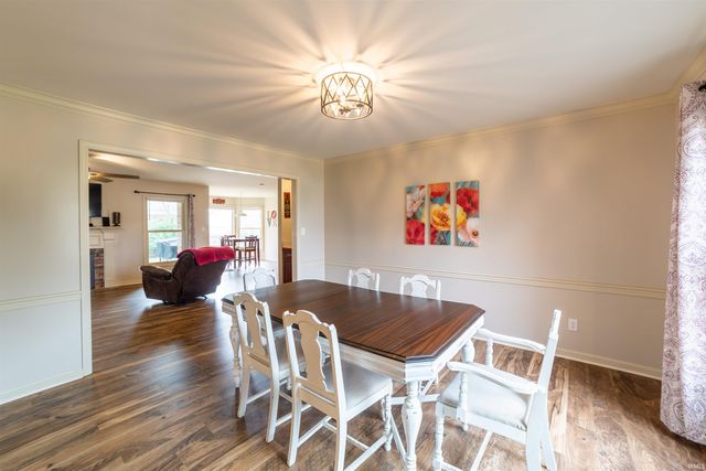 10001 Brookline Drive, Evansville, IN 47711