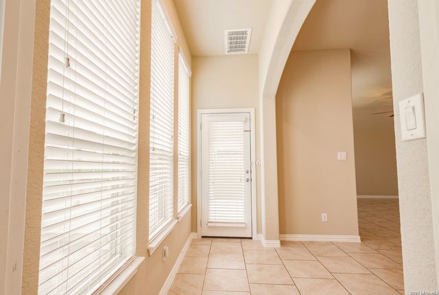 8815 Hideout, San Antonio, TX 78254