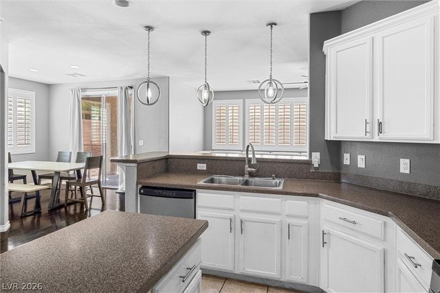 6297 Whispering Creek Street, Las Vegas, NV 89148
