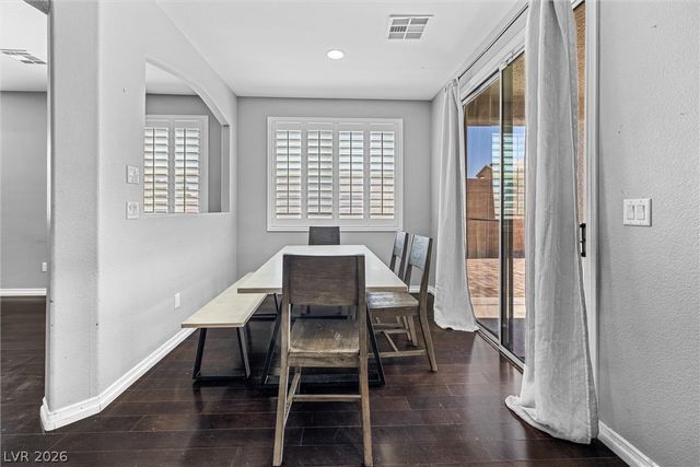6297 Whispering Creek Street, Las Vegas, NV 89148