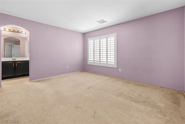 6297 Whispering Creek Street, Las Vegas, NV 89148