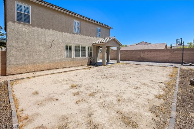 6297 Whispering Creek Street, Las Vegas, NV 89148