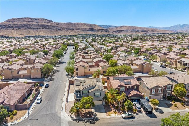 6297 Whispering Creek Street, Las Vegas, NV 89148