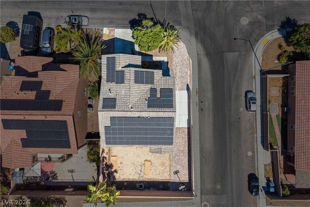 6297 Whispering Creek Street, Las Vegas, NV 89148