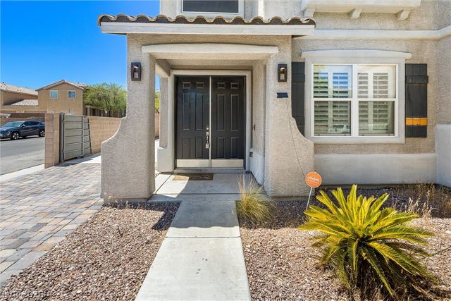 6297 Whispering Creek Street, Las Vegas, NV 89148