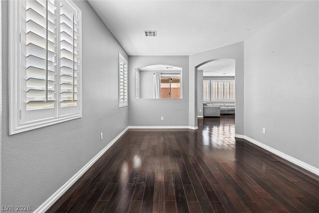 6297 Whispering Creek Street, Las Vegas, NV 89148