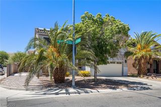 6297 Whispering Creek Street, Las Vegas, NV 89148