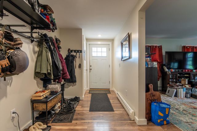 77 Belmont Road, Mount Holly, VT 05758