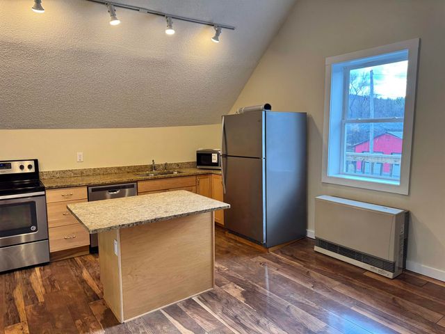 77 Belmont Road, Mount Holly, VT 05758