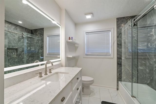 2006 Chilton Drive, Baytown, TX 77520