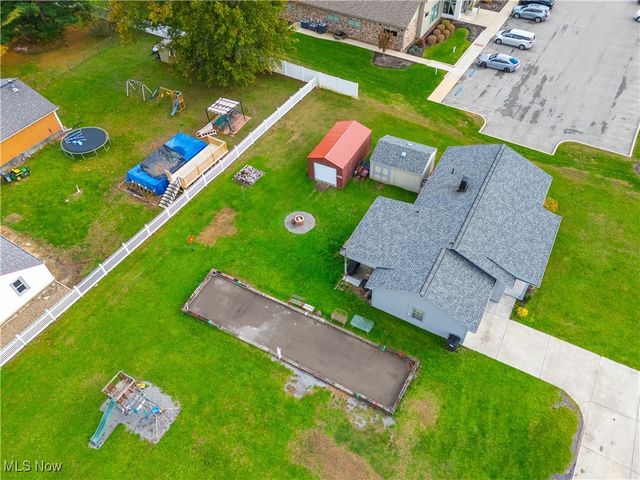 159 N Canfield Niles Road, Youngstown, OH 44515