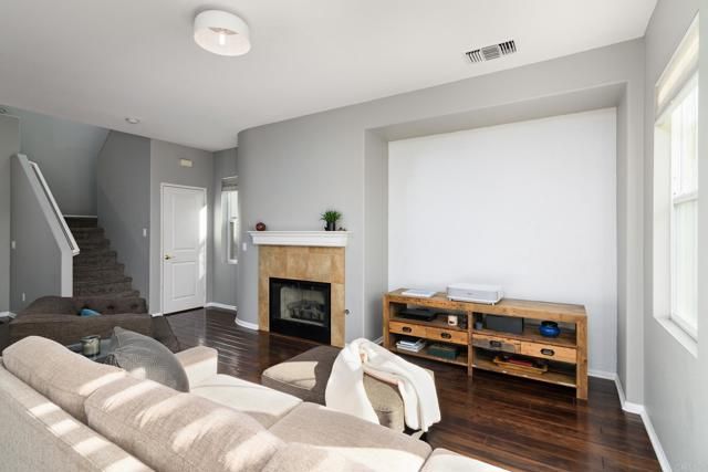 2130 Dune Evening Dr, Chula Vista, CA 91915