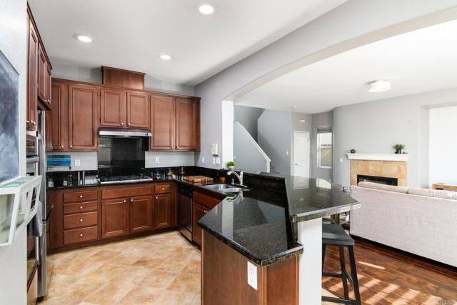 2130 Dune Evening Dr, Chula Vista, CA 91915