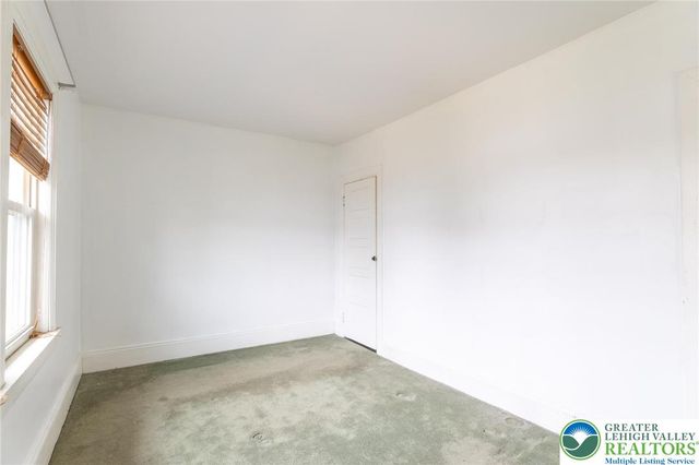 2420 Sycamore Street, Wilson Boro, PA 18042