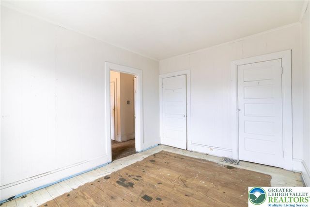 2420 Sycamore Street, Wilson Boro, PA 18042