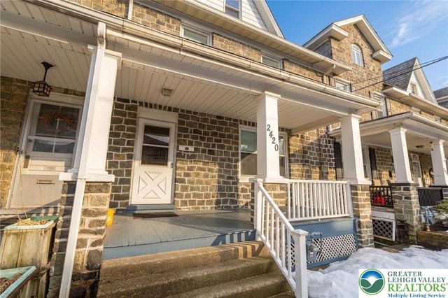 2420 Sycamore Street, Wilson Boro, PA 18042