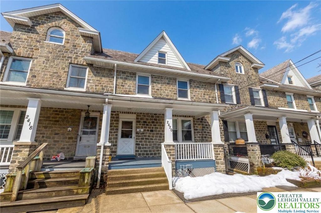 2420 Sycamore Street, Wilson Boro, PA 18042