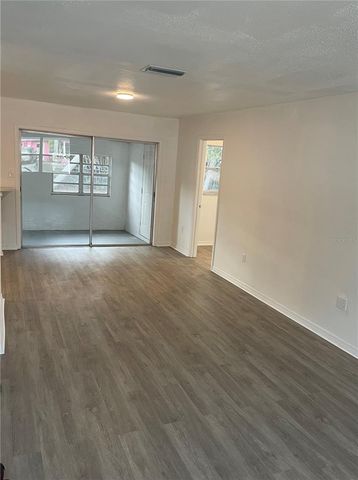 3215 BUNCHE STREET, Sarasota, FL 34234