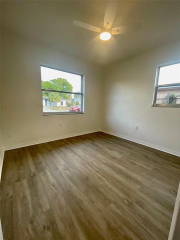 3215 BUNCHE STREET, Sarasota, FL 34234