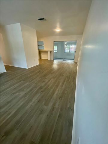 3215 BUNCHE STREET, Sarasota, FL 34234