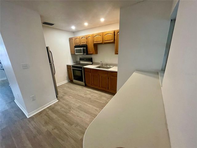 3215 BUNCHE STREET, Sarasota, FL 34234