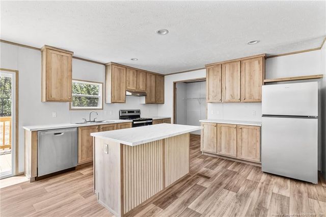 65 Sanatra Drive, Cameron, NC 28326