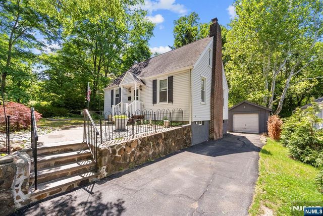 226 Northfield Road, Livingston, NJ 07039