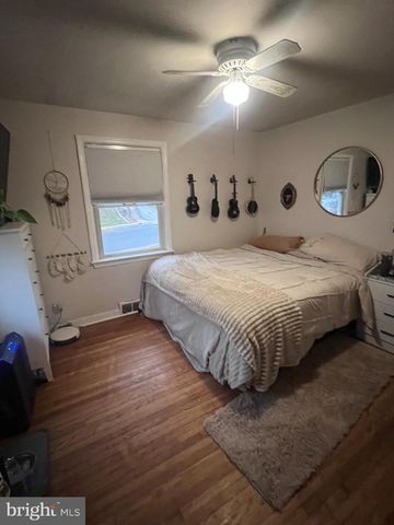 23 E 10TH, Runnemede, NJ 08078