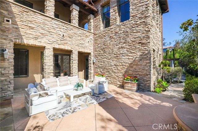 7 Sunrise, Newport Coast, CA 92657