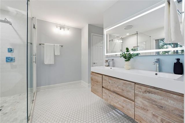 3655 E Paces NE Walk, Atlanta, GA 30326