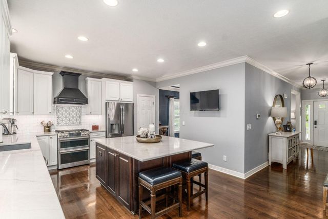 7749 Marrisey Loop, Galena, OH 43021