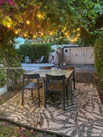 274 NW 92nd St, Miami Shores, FL 33150