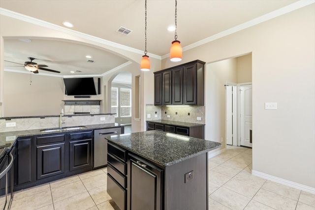 15324 Duck Creek Court, Fort Worth, TX 76262